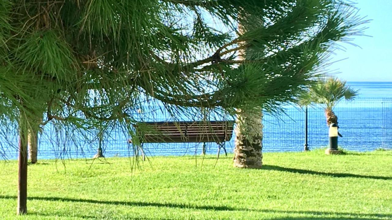 Mi Capricho Beachfront- 3-7 Apartment With Sea Views Sitio de Calahonda 外观 照片